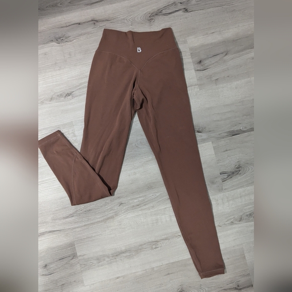 Buffbunny curve leggings in small mocha - Picture 3 of 6